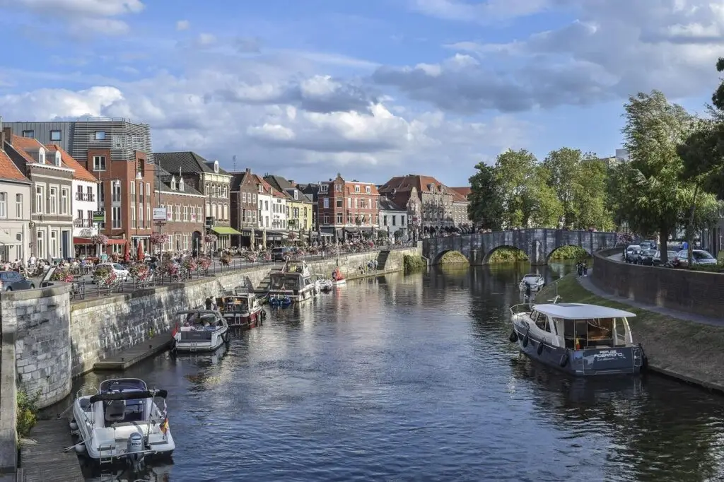 Lokaal adverteren Roermond